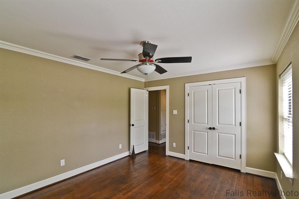 2700 Taft Boulevard Property Photo 17