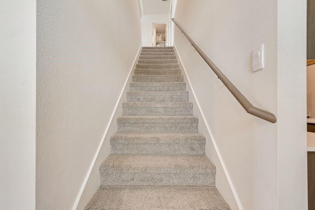 921 Corral Street Property Photo 7
