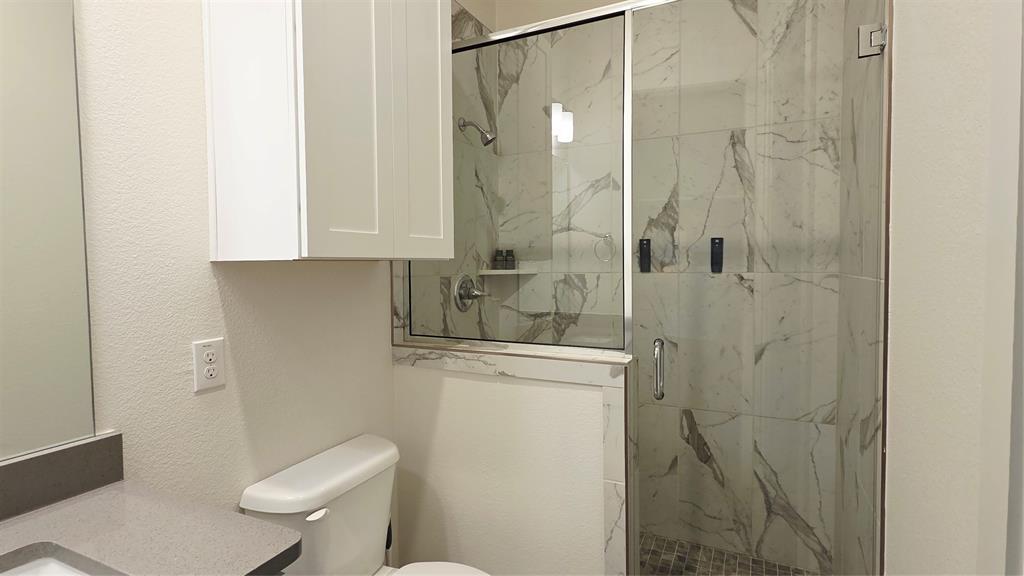 13222 Bee Street Property Photo 5