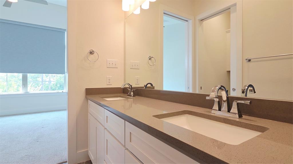 13222 Bee Street Property Photo 25
