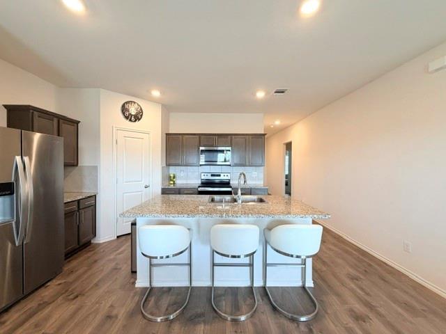 720 Meadow Creek Lane Property Photo 4