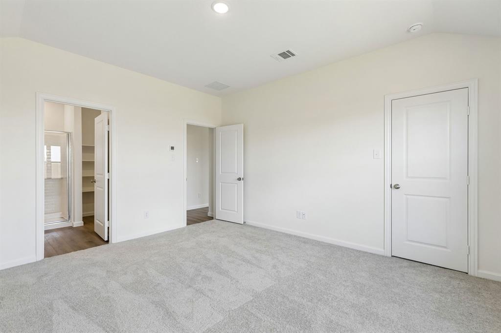 859 Hillcrest Boulevard Property Photo 10