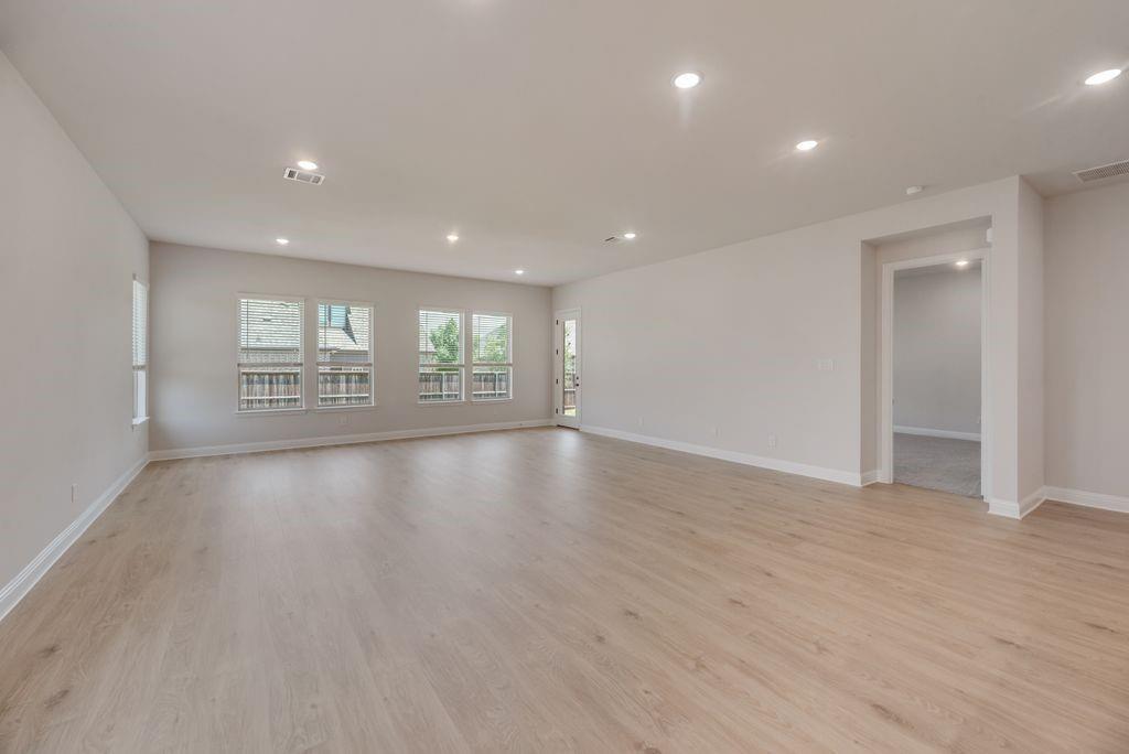 2300 La Jolla Drive Property Photo 12