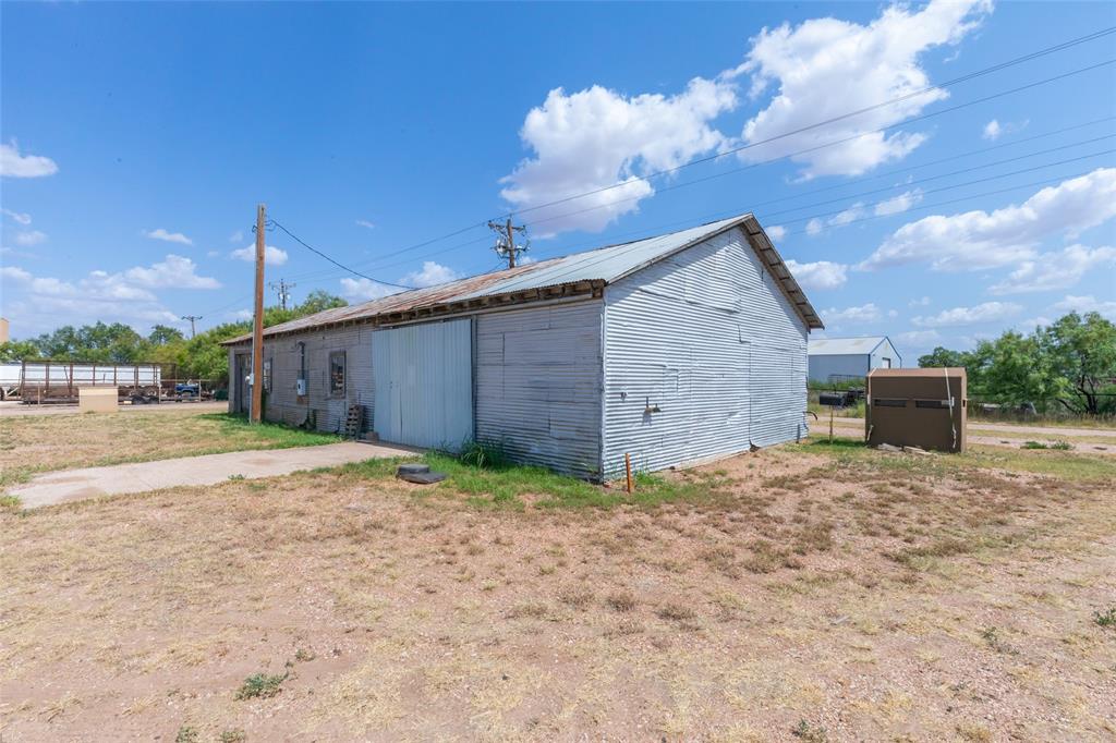 249 E Lake Drive Property Photo 28