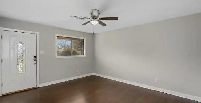2001 Normand Avenue Property Photo 2