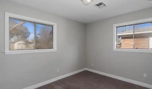 2001 Normand Avenue Property Photo 4