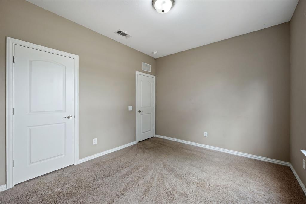 3713 Limousine Parkway Property Photo 25