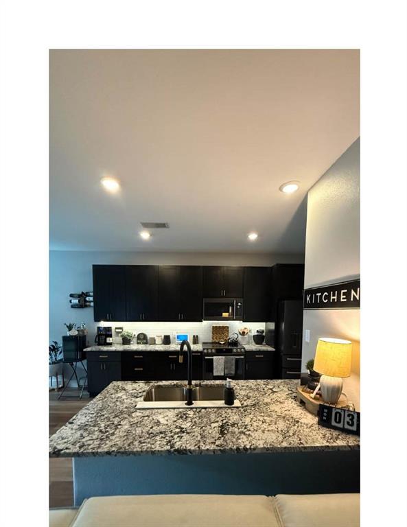 1635 Frederick Street Property Photo 11