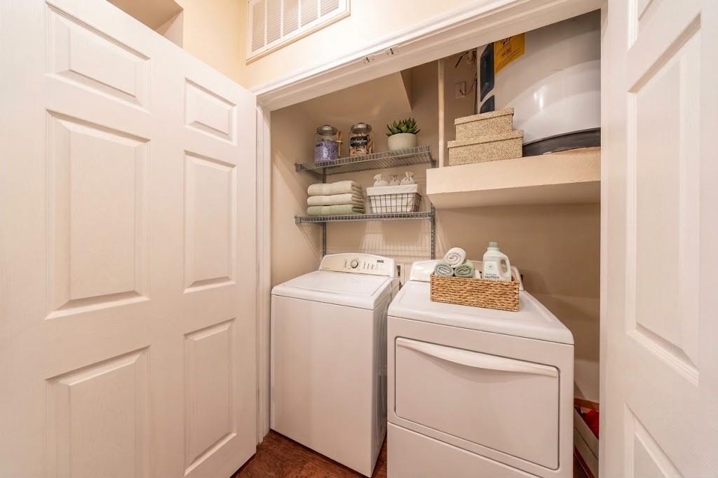 3102 Kings Road 3310 Property Photo 15