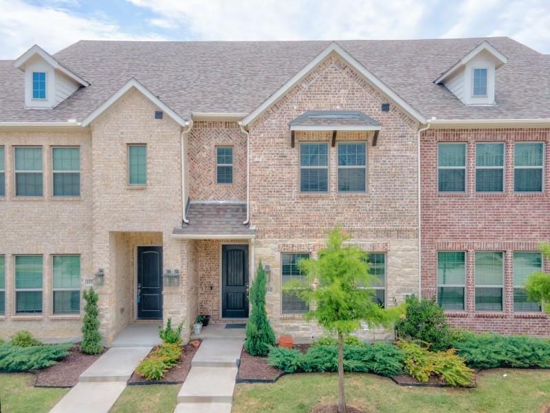 1564 Windermere Way Property Photo 1