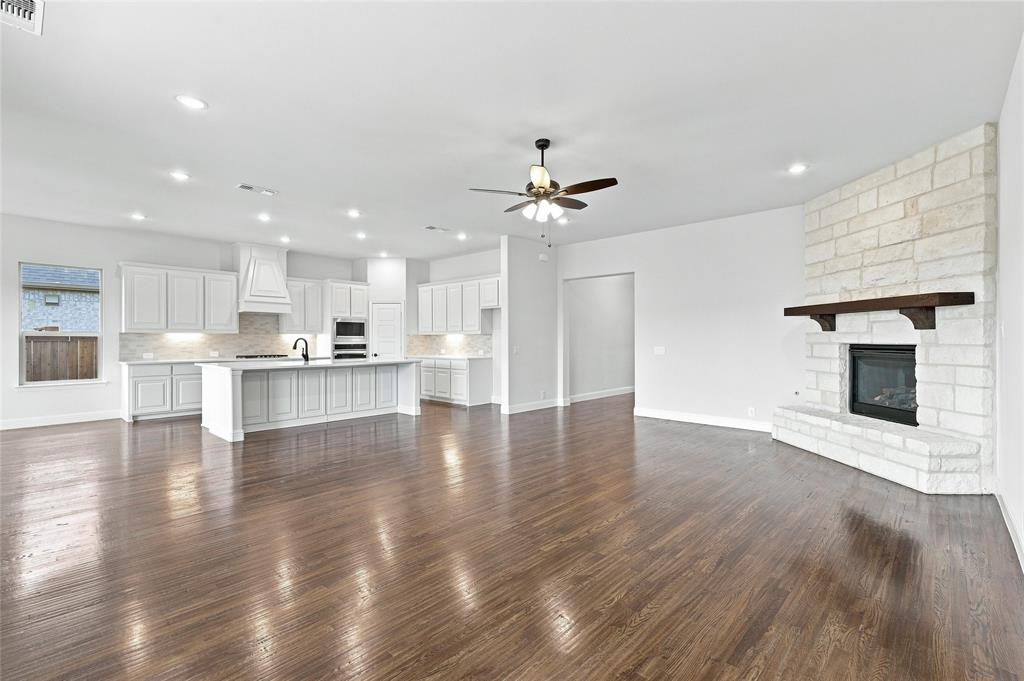1430 Colorado Road Property Photo 2
