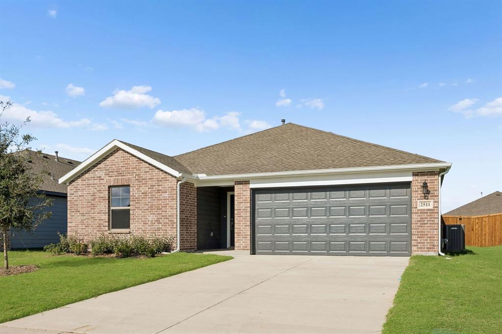 2511 Canadian Way Property Photo 2