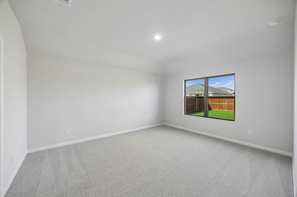 2511 Canadian Way Property Photo 14