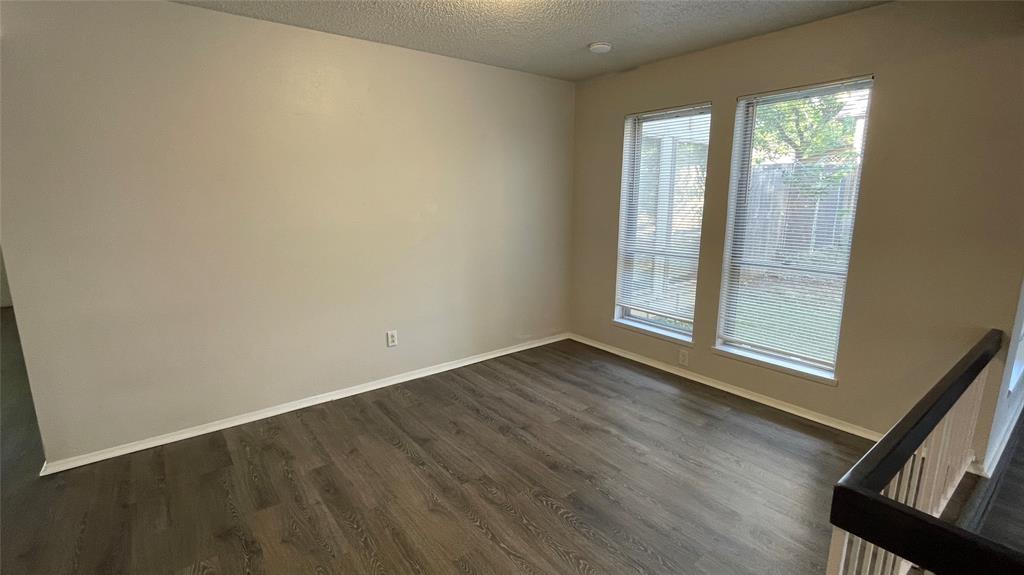 3201 Willow Bend Property Photo 8