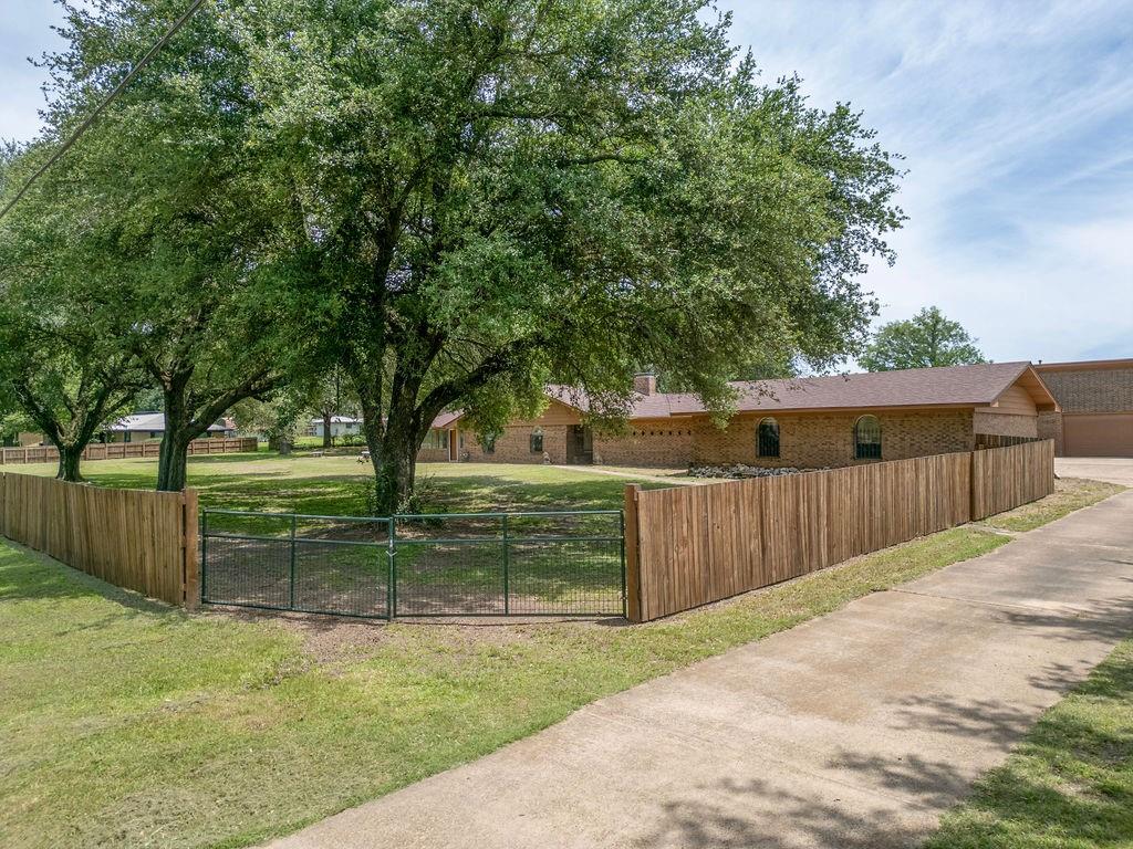 100 Joyner Street Property Photo 1