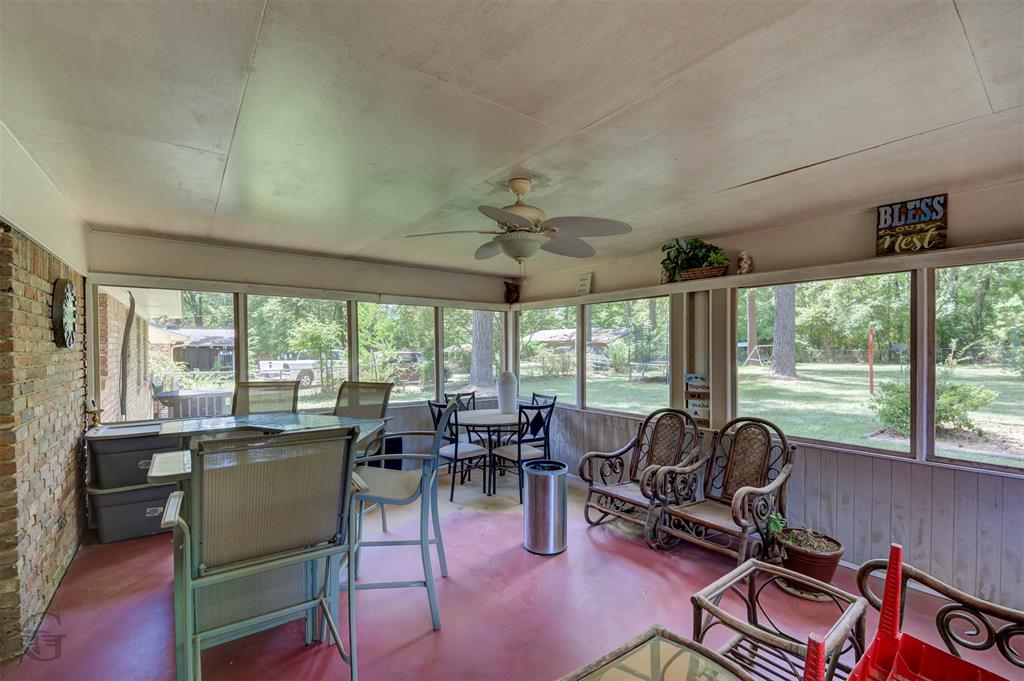 3132 Pines Road Property Photo 7