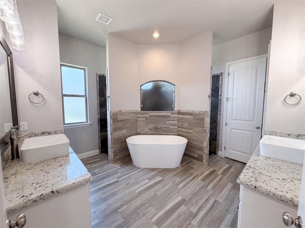 3608 Ridge Point Drive Property Photo 15
