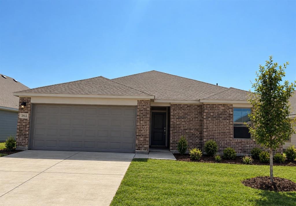 2512 Canadian Property Photo 1