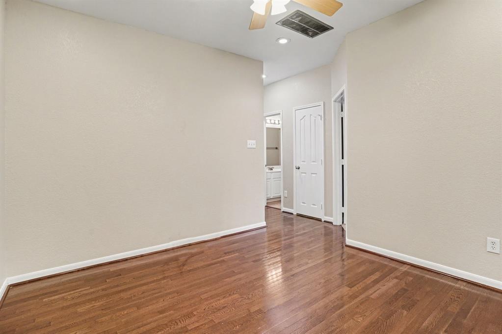 9805 Lacey Lane Property Photo 16