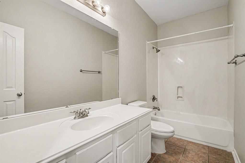 9805 Lacey Lane Property Photo 18