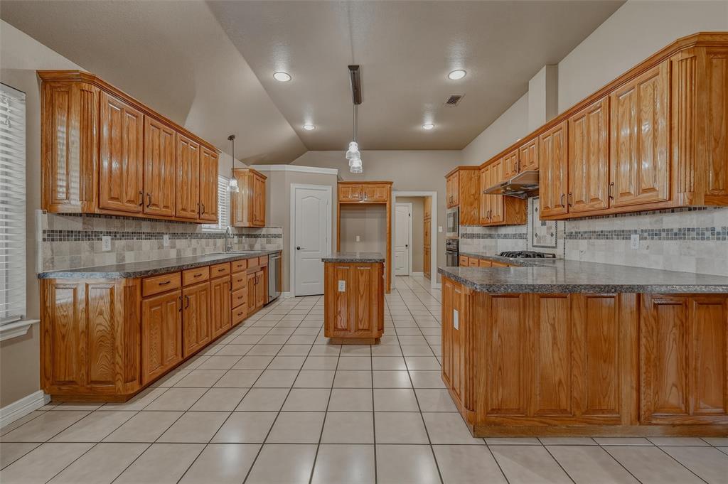 1801 Callender Hill Road Property Photo 7