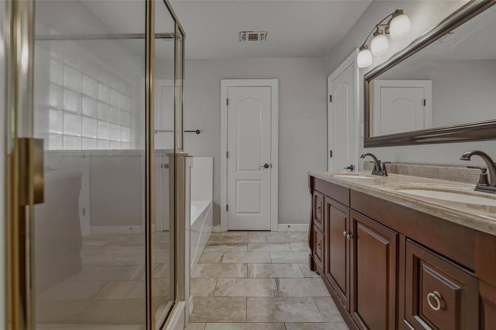 1801 Callender Hill Road Property Photo 11