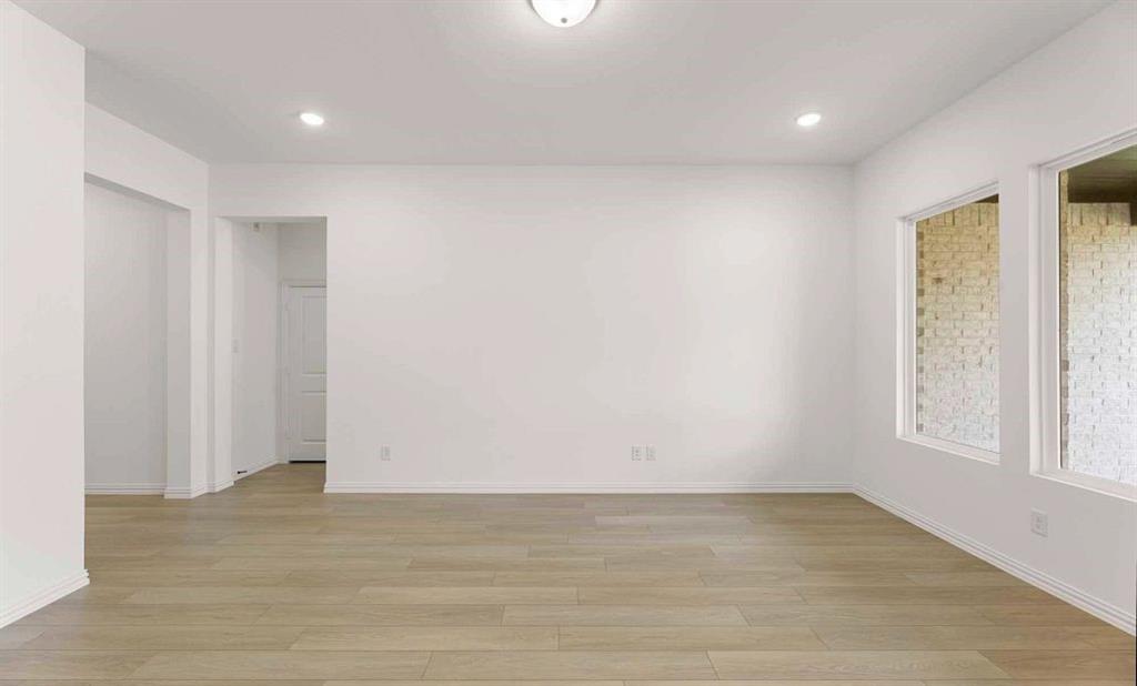 2203 Washington Street Property Photo 6