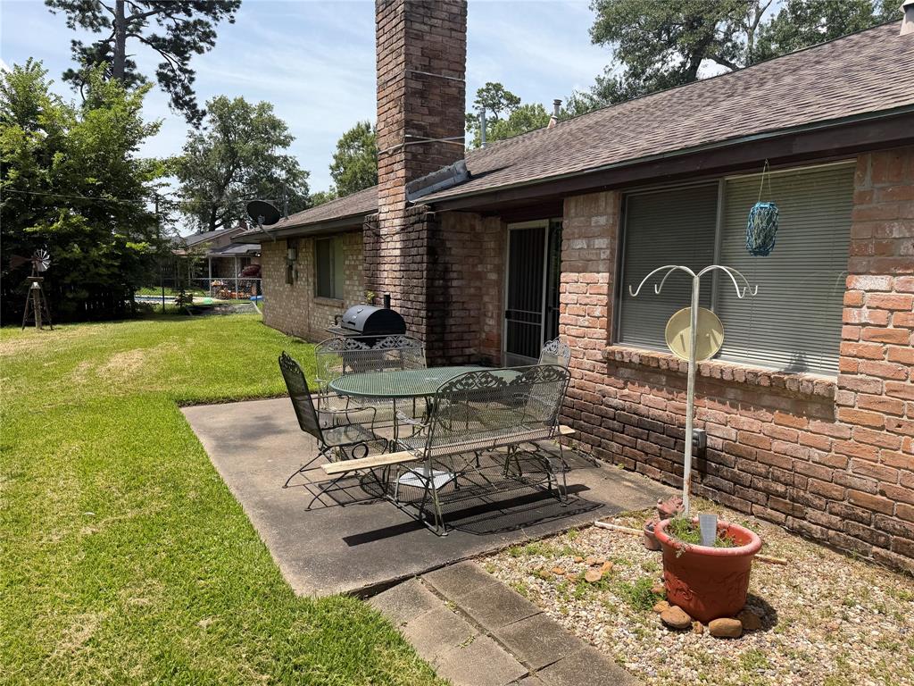 24610 Shellbrook Drive Property Photo 2