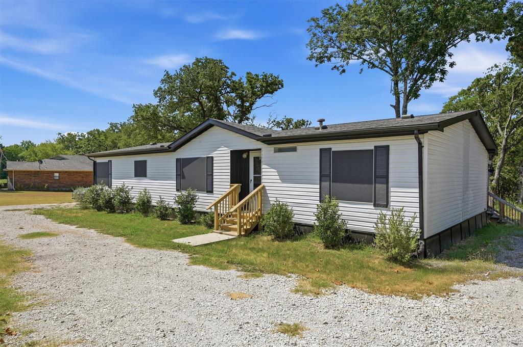 305 Ridgecrest Road Property Photo 1