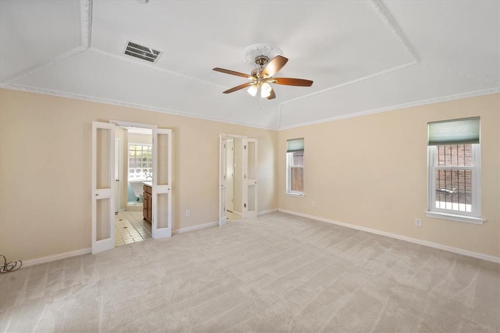 1919 Creek Wood Drive Property Photo 19