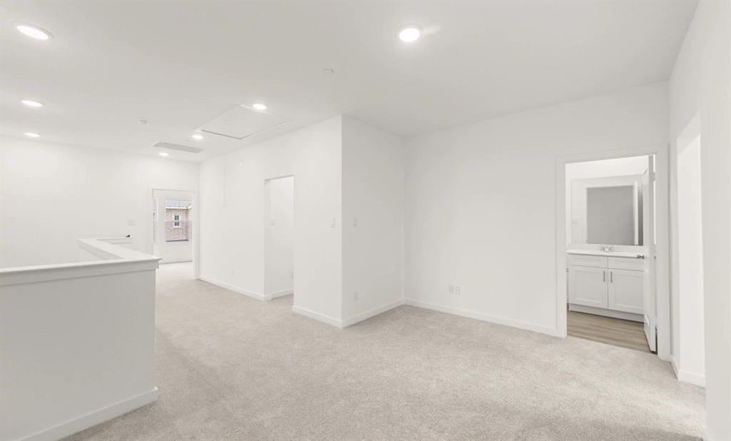 5704 Terrace Drive Property Photo 10