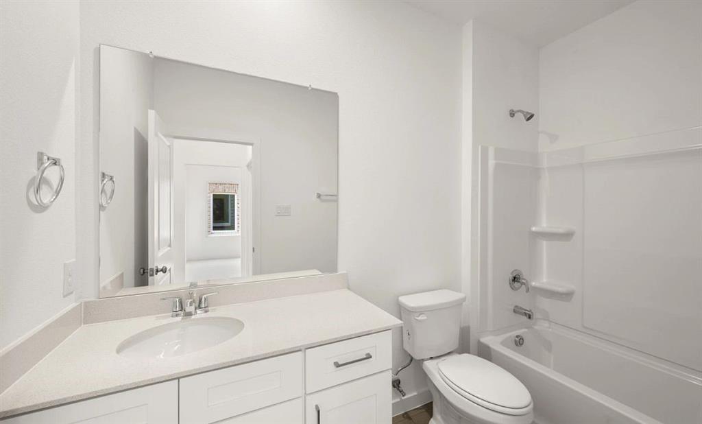 5717 Lakeview Drive Property Photo 14