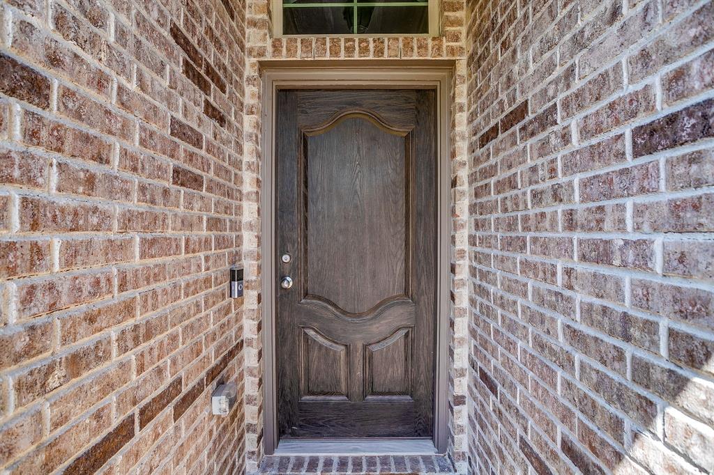 213 Marina Drive Property Photo 2