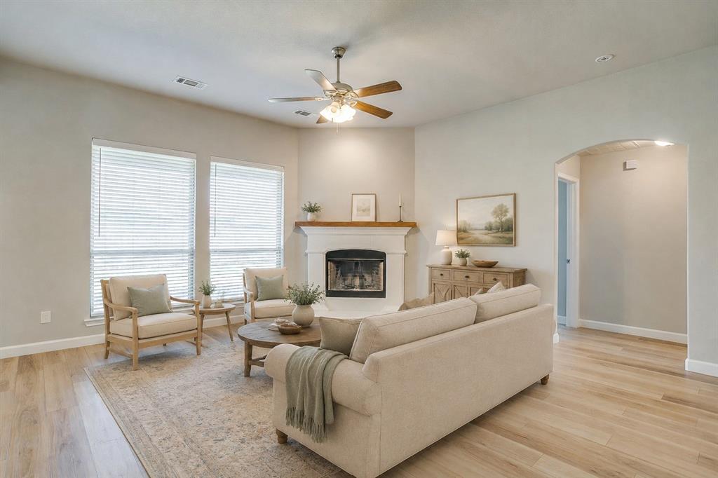 213 Marina Drive Property Photo 8