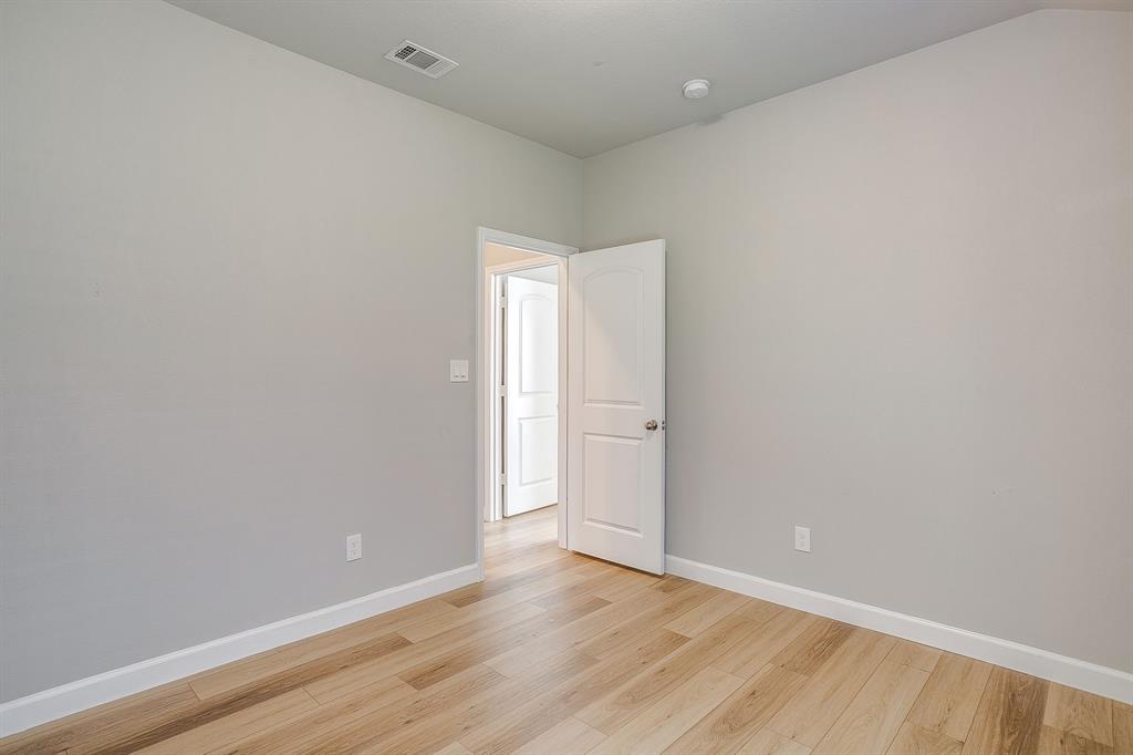 213 Marina Drive Property Photo 31