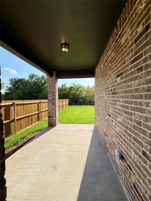 390 Devonshire Drive Property Photo 34