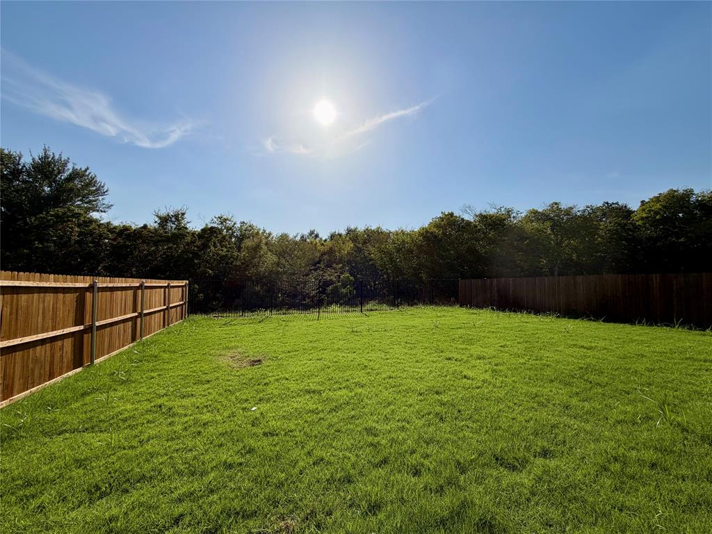 390 Devonshire Drive Property Photo 35