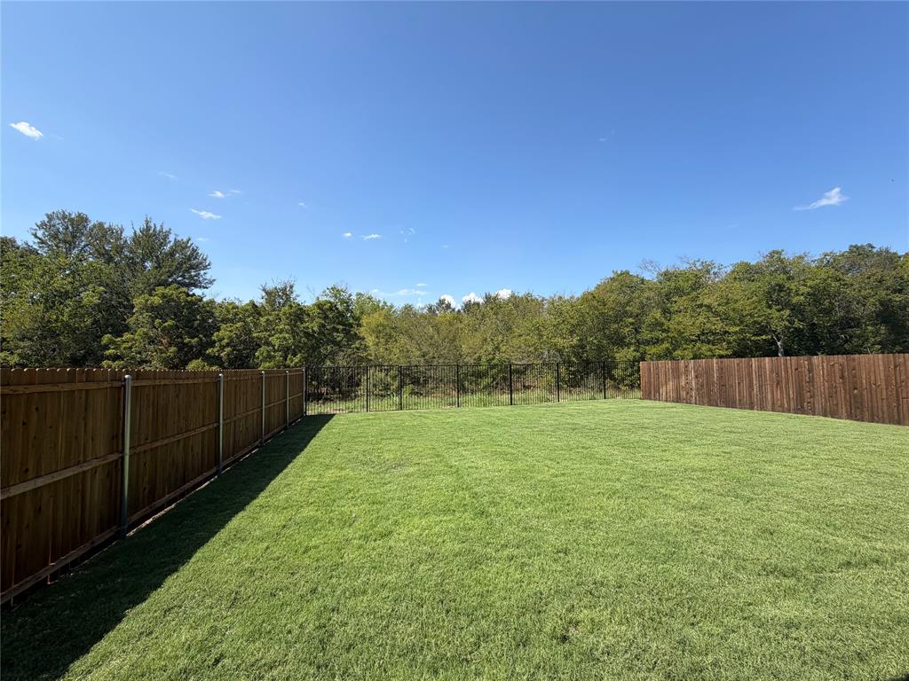 390 Devonshire Drive Property Photo 35