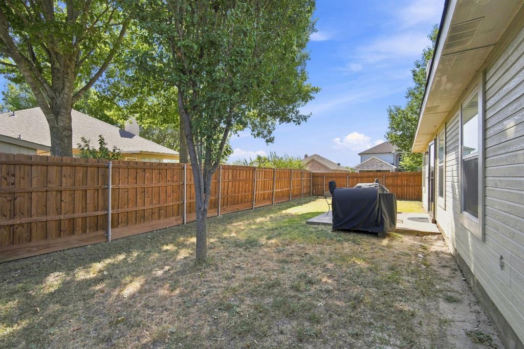 302 Creekside Way Property Photo 7