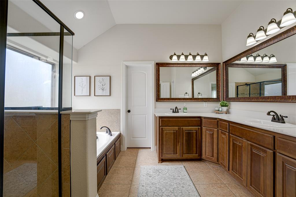 924 Mcgehee Court Property Photo 20