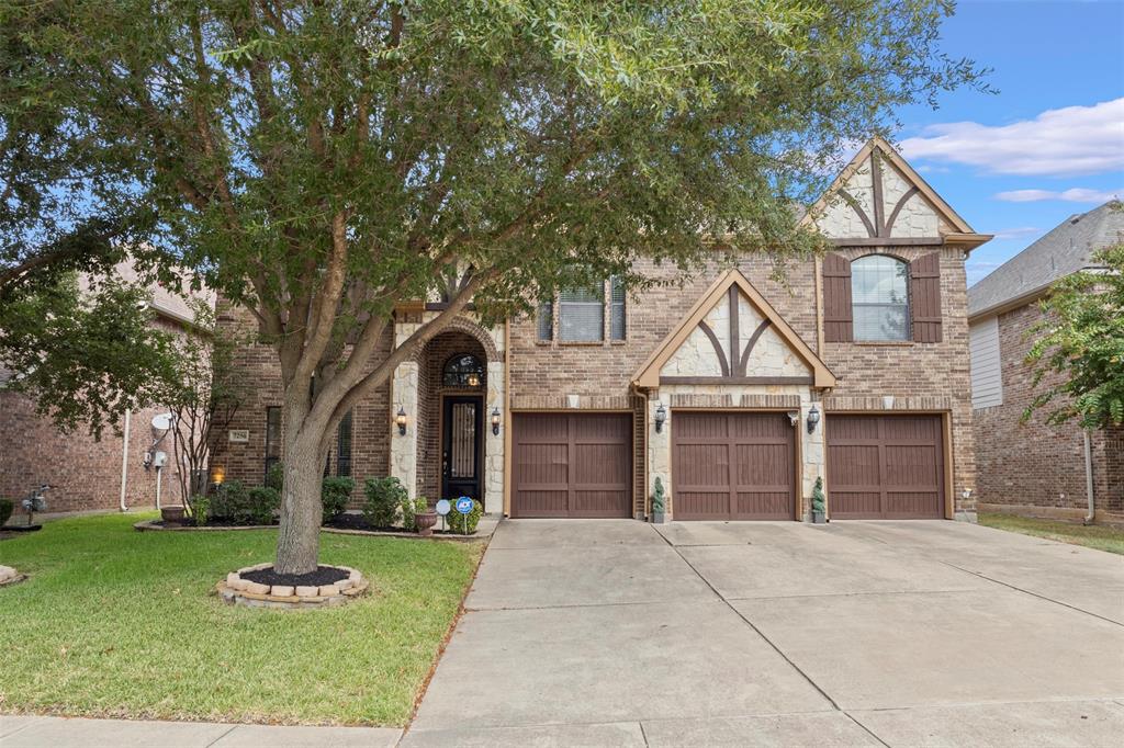 7256 Rueda Property Photo 1