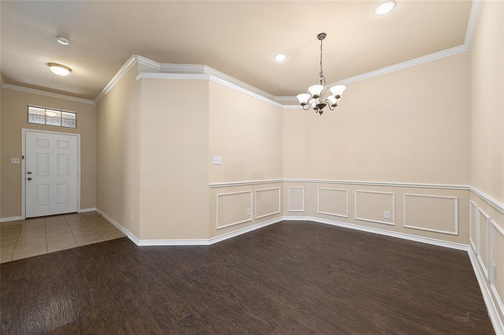 515 Mustang Trail Property Photo 7