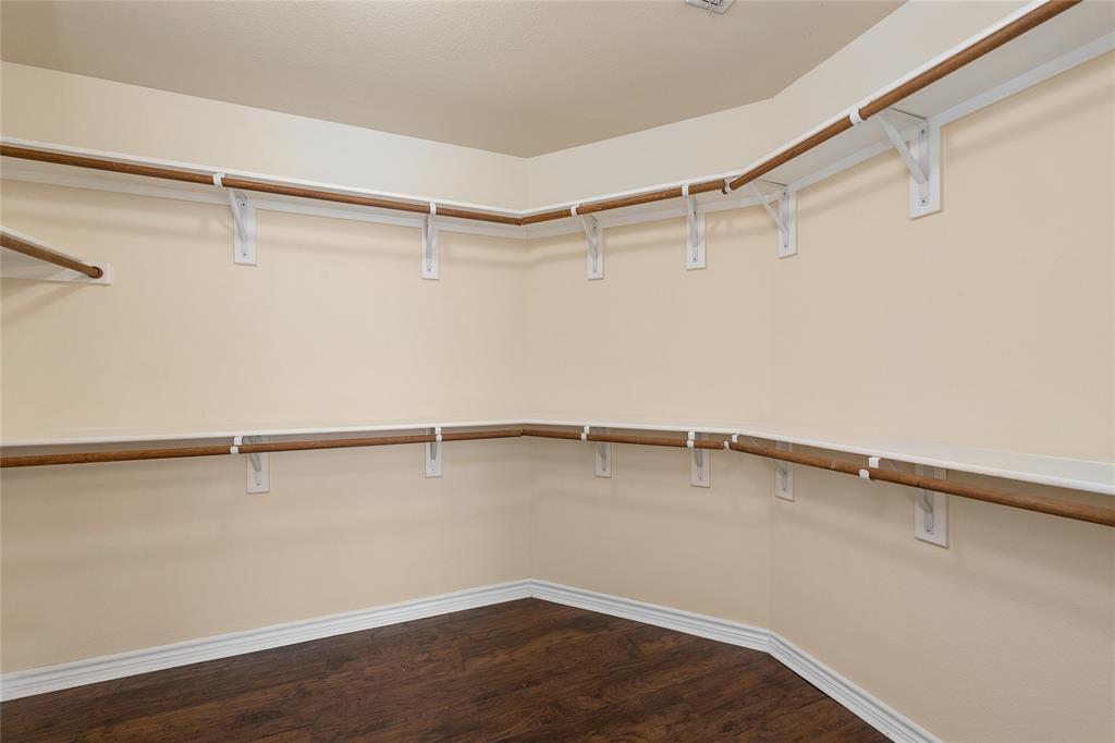 515 Mustang Trail Property Photo 22