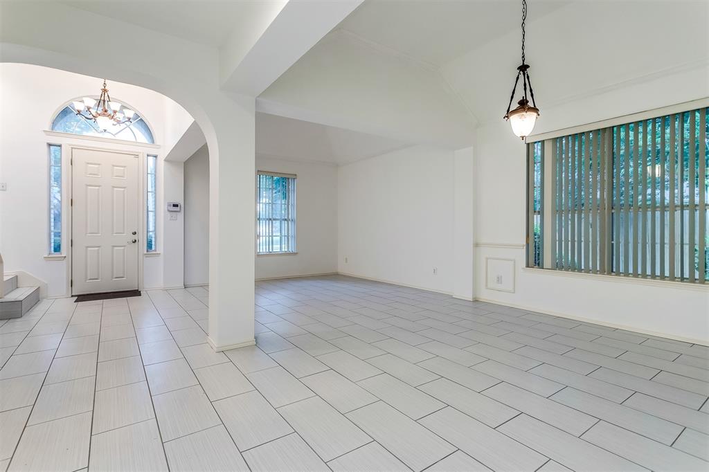204 Forest Lane Property Photo 4