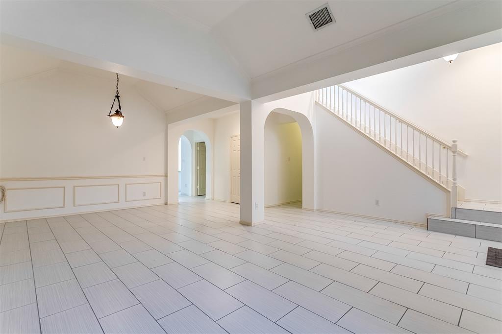 204 Forest Lane Property Photo 6