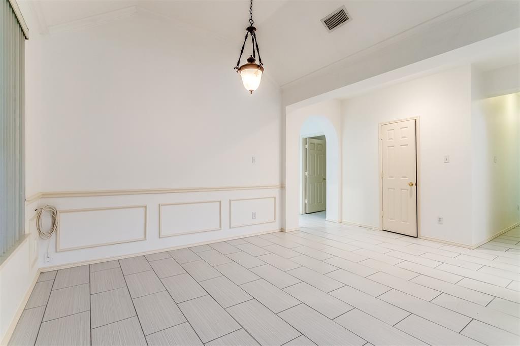 204 Forest Lane Property Photo 7