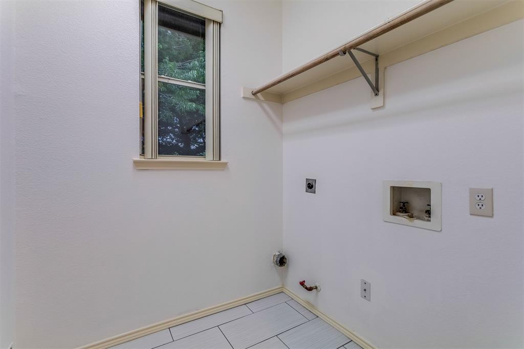 204 Forest Lane Property Photo 16
