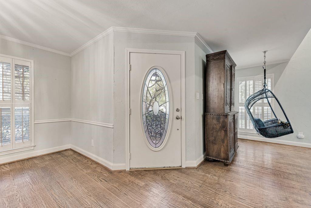 2 Eastshore Road Property Photo 9