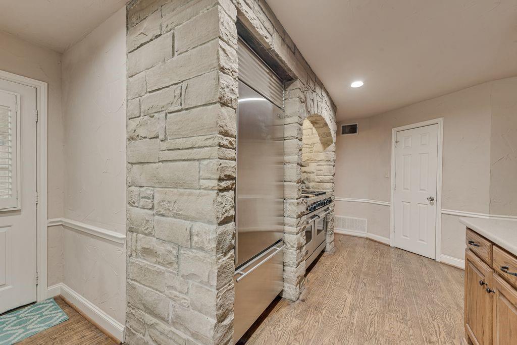 2 Eastshore Road Property Photo 18