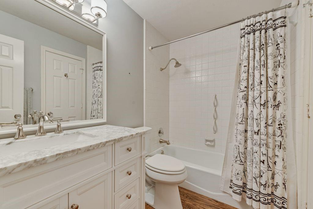 2 Eastshore Road Property Photo 22